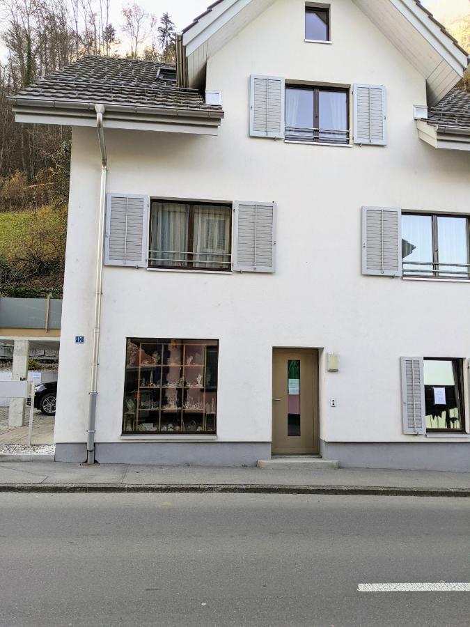 Budget Rooms Pilatus - Alpnachstad ภายนอก รูปภาพ